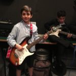 Jóvenes guitarristas