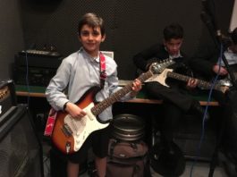Jóvenes guitarristas